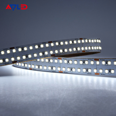 カット可能単一色LEDの滑走路端燈テープ屋外の二重列24Vの暖かく白く涼しい白