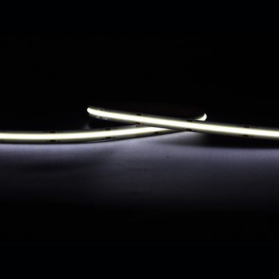 高密度柔軟なLEDリボン 528LED 8mm幅 Ra90色