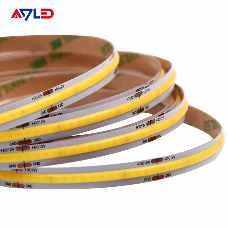 高効率5m回転対回転PCB DC12V 24V 320LEDS 100Lm/W 汚れのない明るさを持つ柔軟なCOBストライプライト