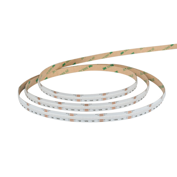 COB RGB LED ストライプ 12V 810LEDs/m 高密度 柔らかい柔軟なCOB RGBテープ LED 室内装飾照明用